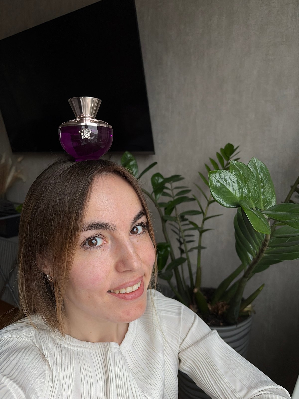 Woman photographed during late-night rest session in Izhevsk