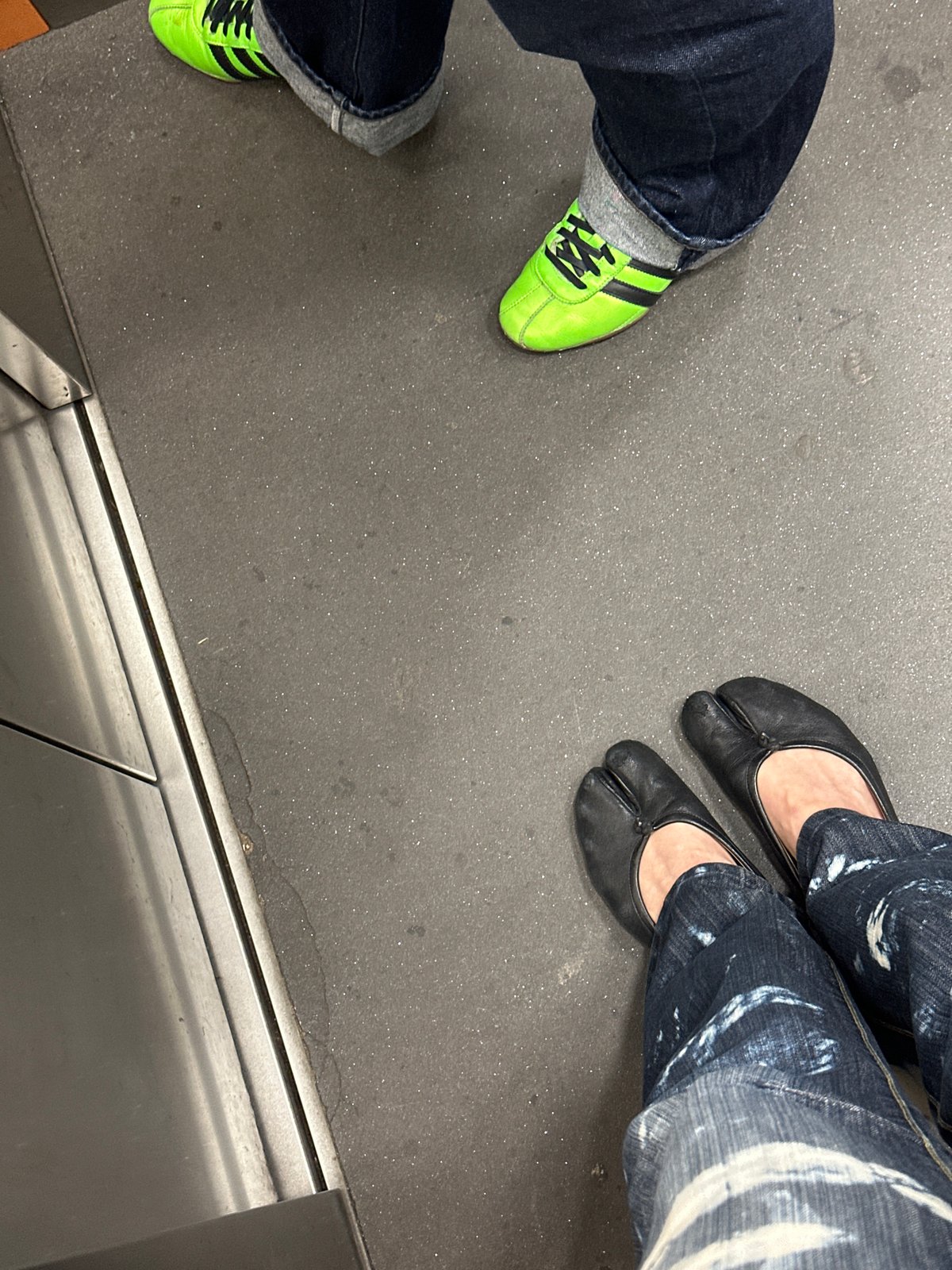 London commuter captures routine underground travel moments across city
