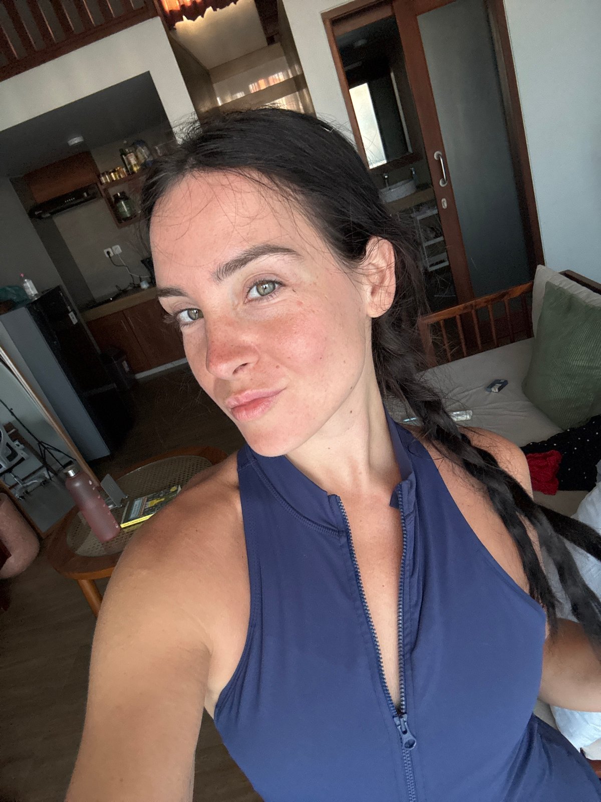 North Kuta loft selfies, scooter, and pink boxing gloves