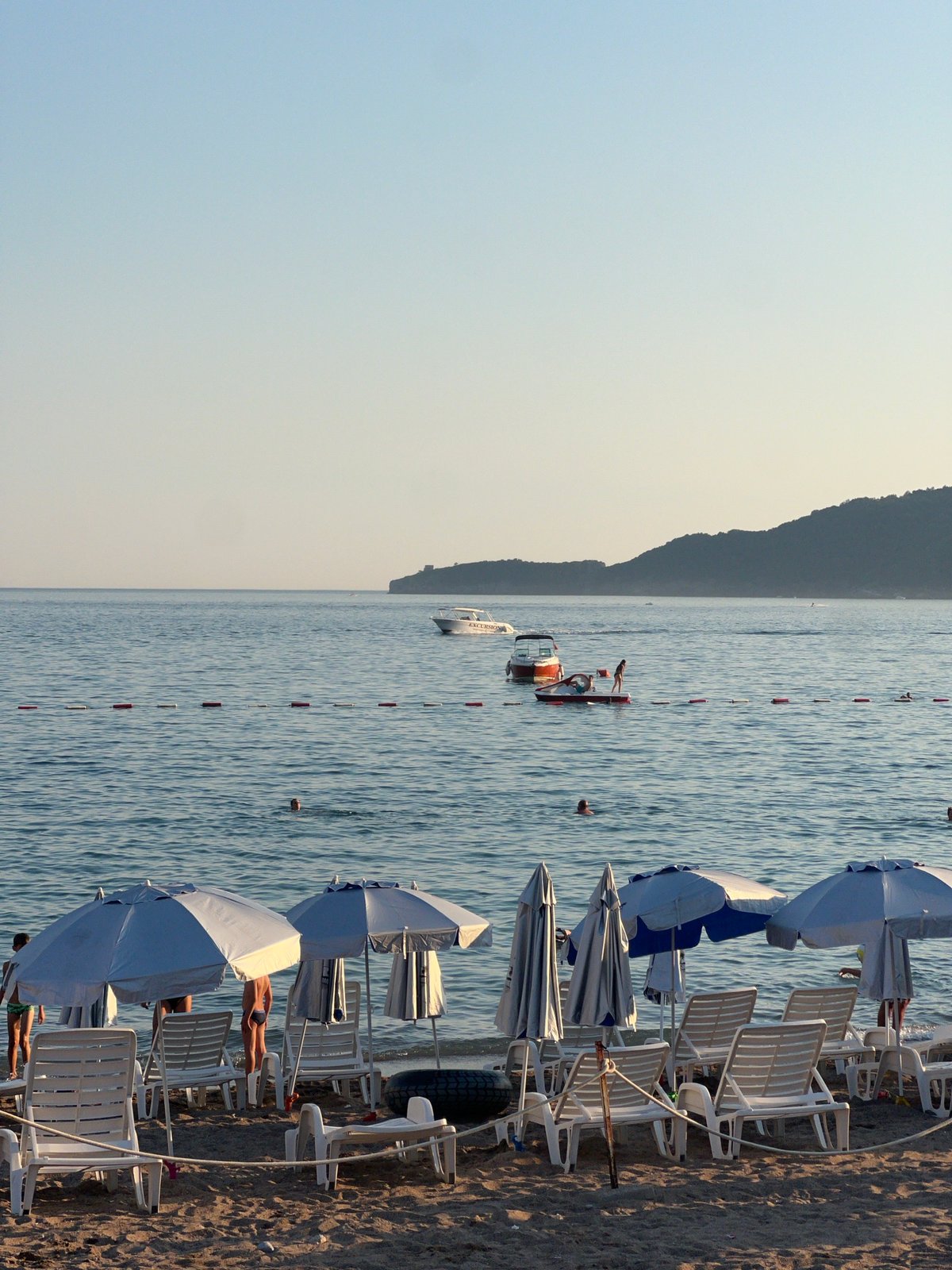 Lazy afternoon on the Montenegrin coast, food and beach vibes
