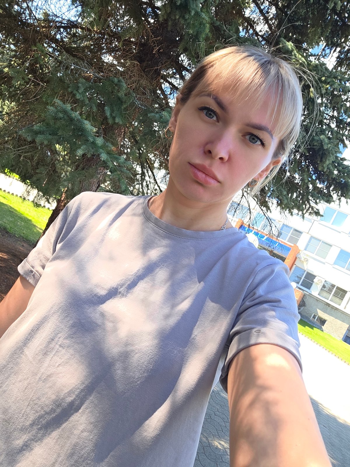 Morning life documented across Chaikovsky, Russia in early May