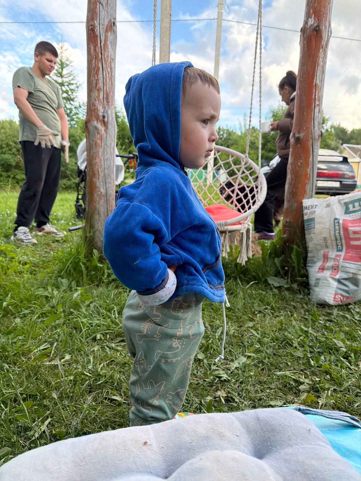 Backyard work and family time in a small Russian town
