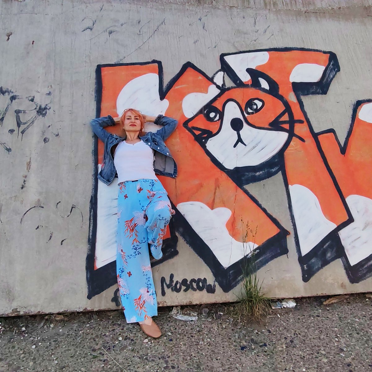 Everyday life moments documented across Chaikovsky, Russia during afternoon hours