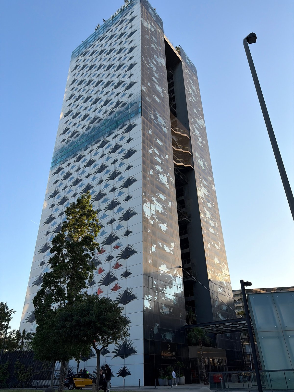 Evening architecture photography session in l'Hospitalet de Llobregat