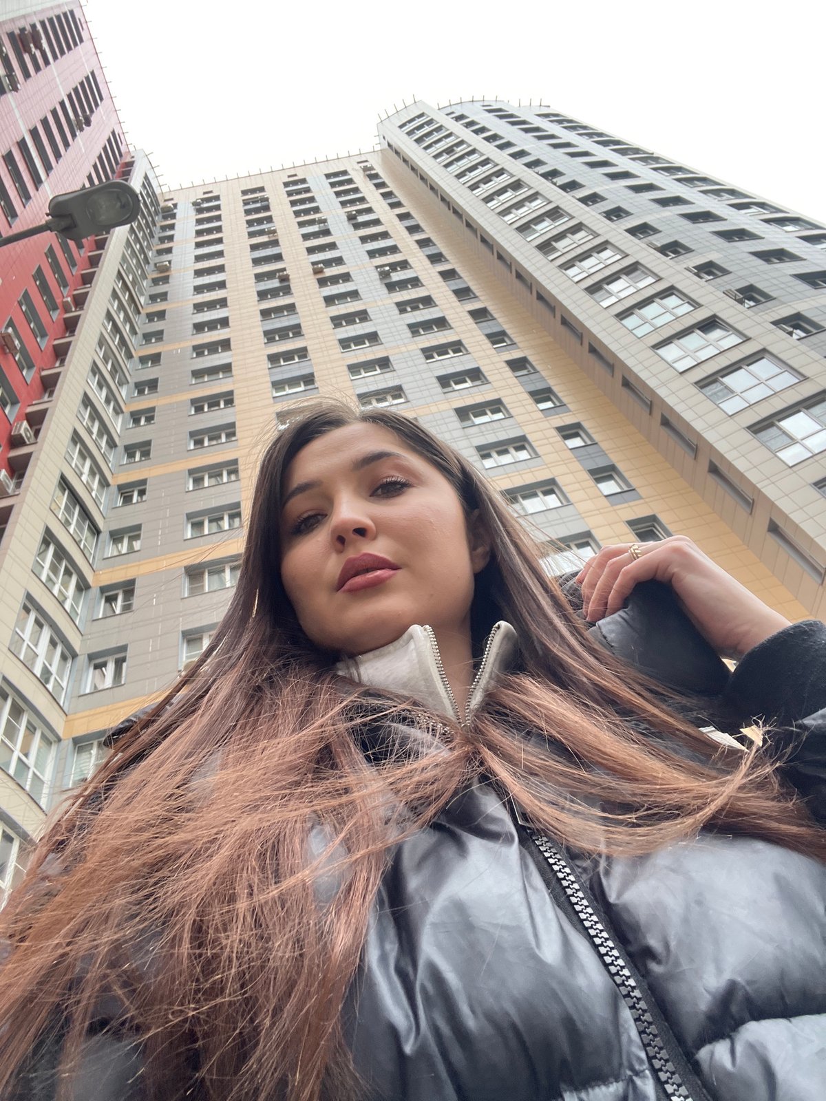 Woman documents morning walk with selfies in Khimki