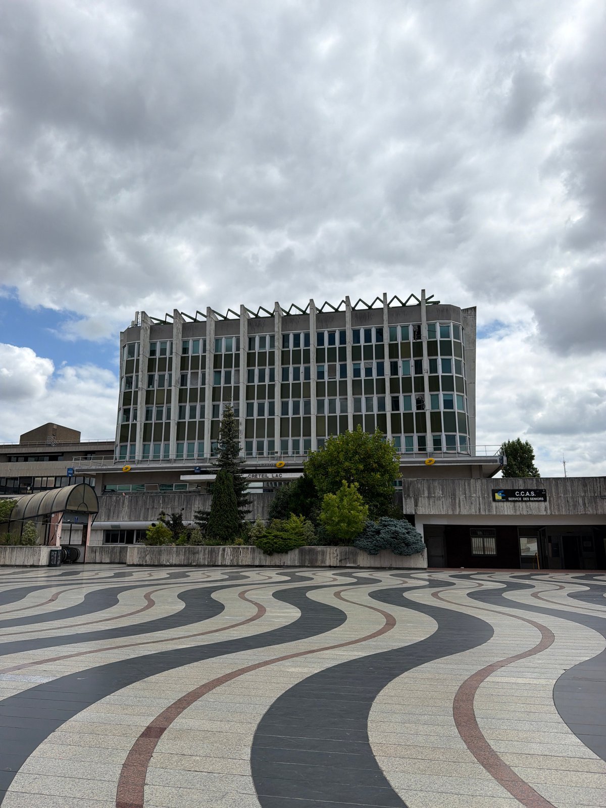 Créteil's Brutalist civic center on a quiet summer morning