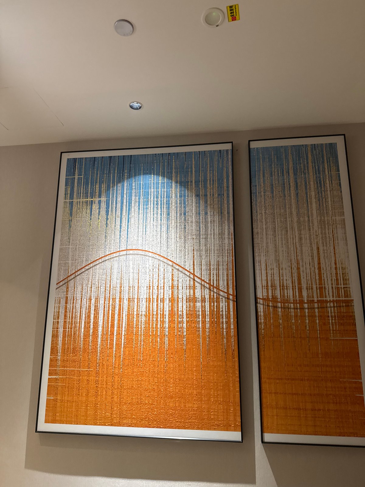 Decorated interiors with framed wall art in Chaoyang District
