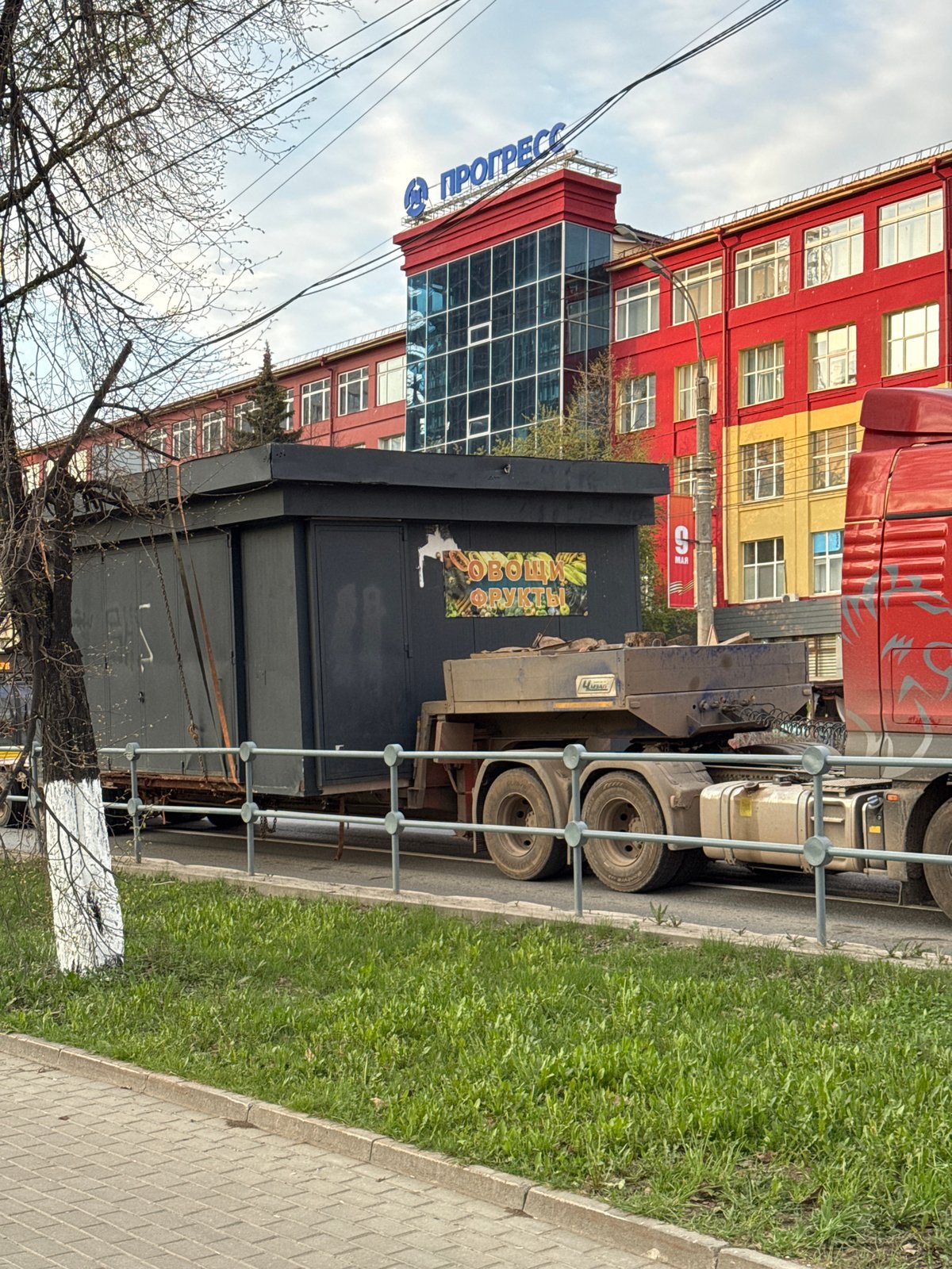 Casual street scenes documented across Izhevsk during afternoon hours