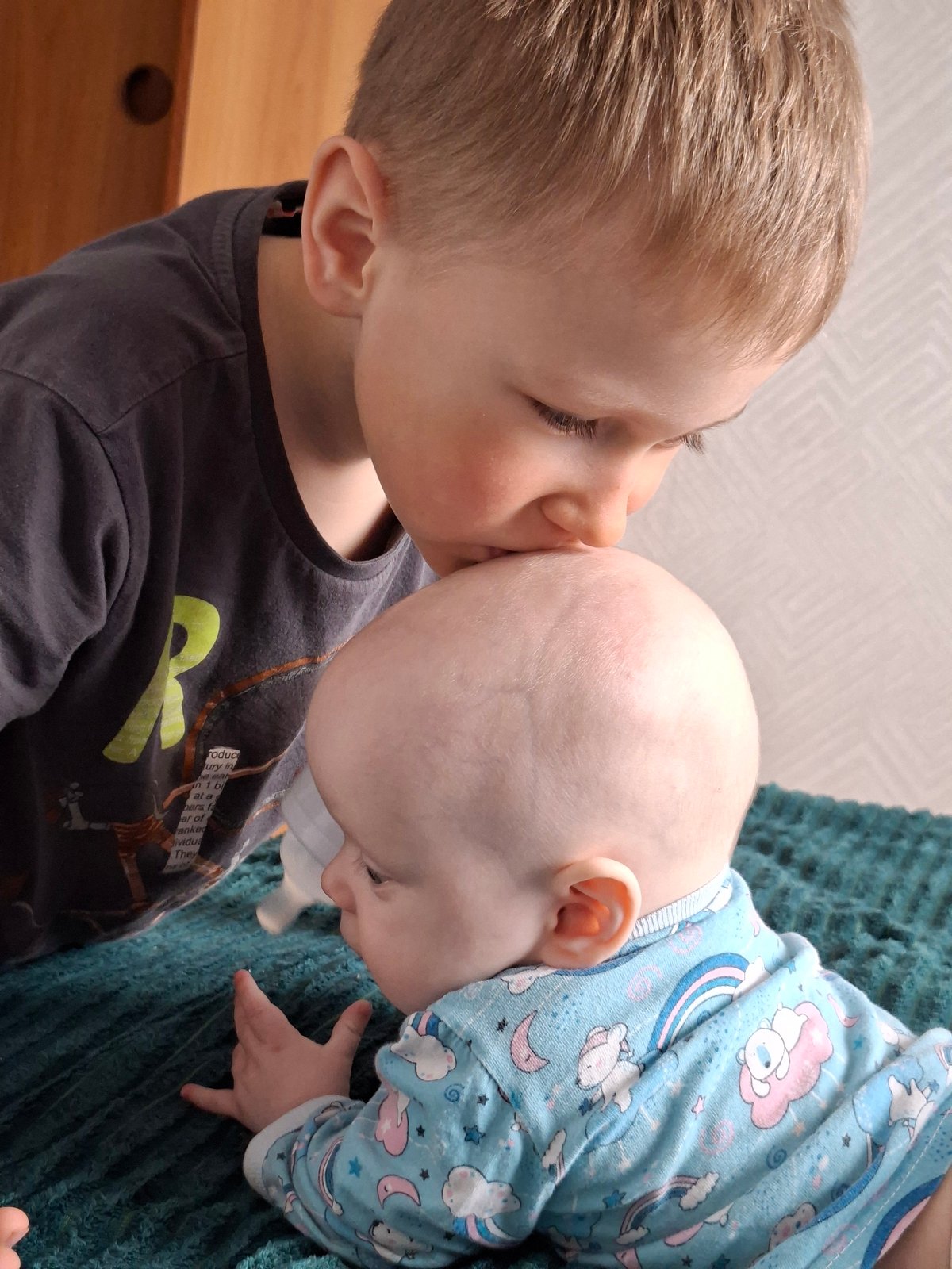 Morning domestic scenes with children and Russian parade broadcast documented