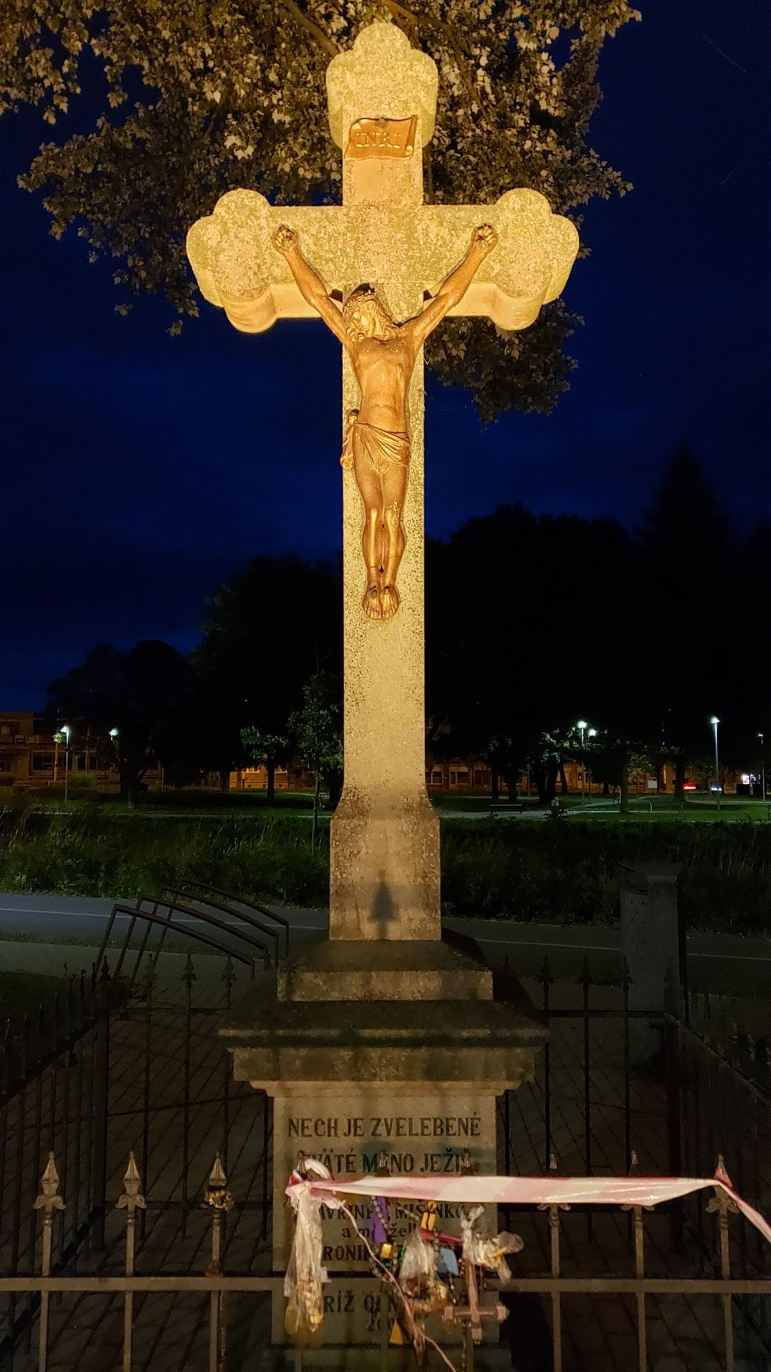 Evening stroll through Prešov as the city shifts into night
