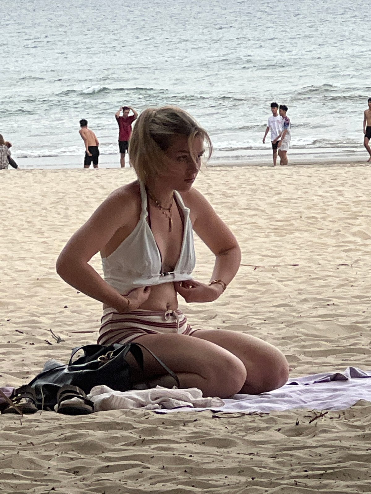 Busy morning at My Khe Beach, Đà Nẵng