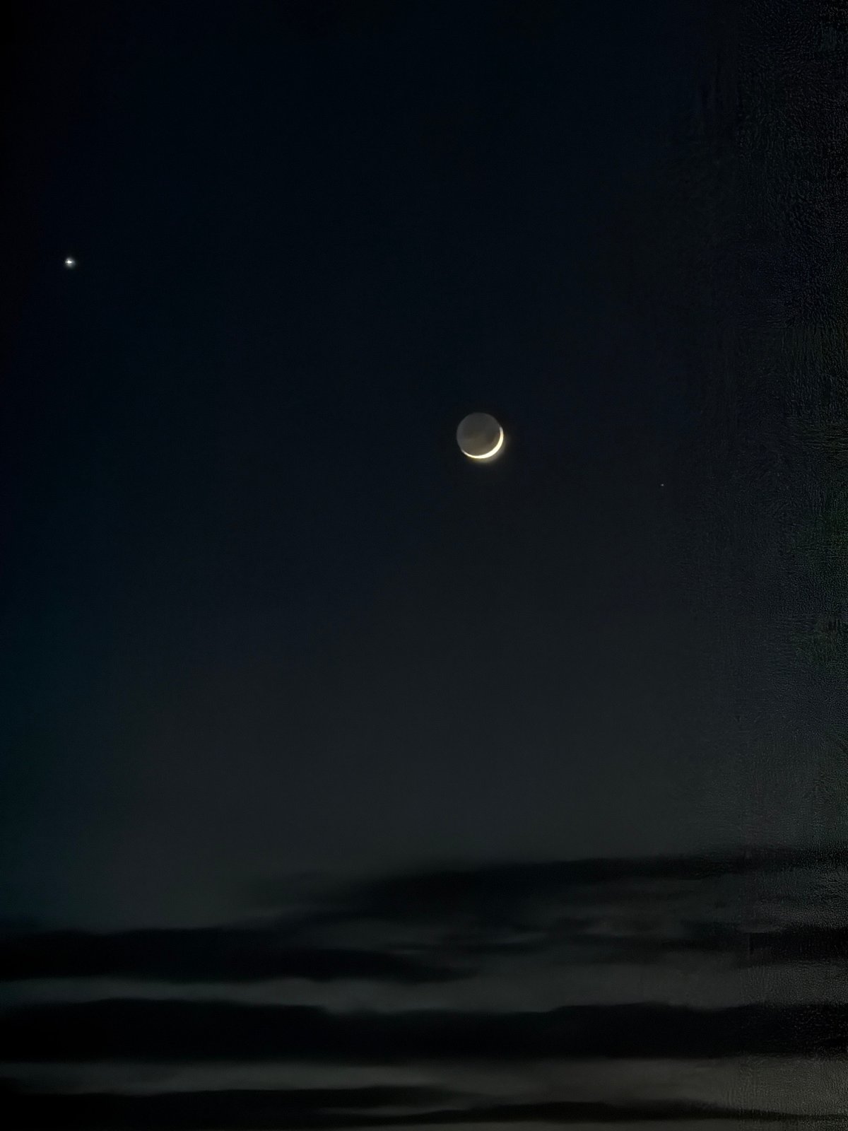 Crescent moon and Venus observed in night sky over Bulgaria