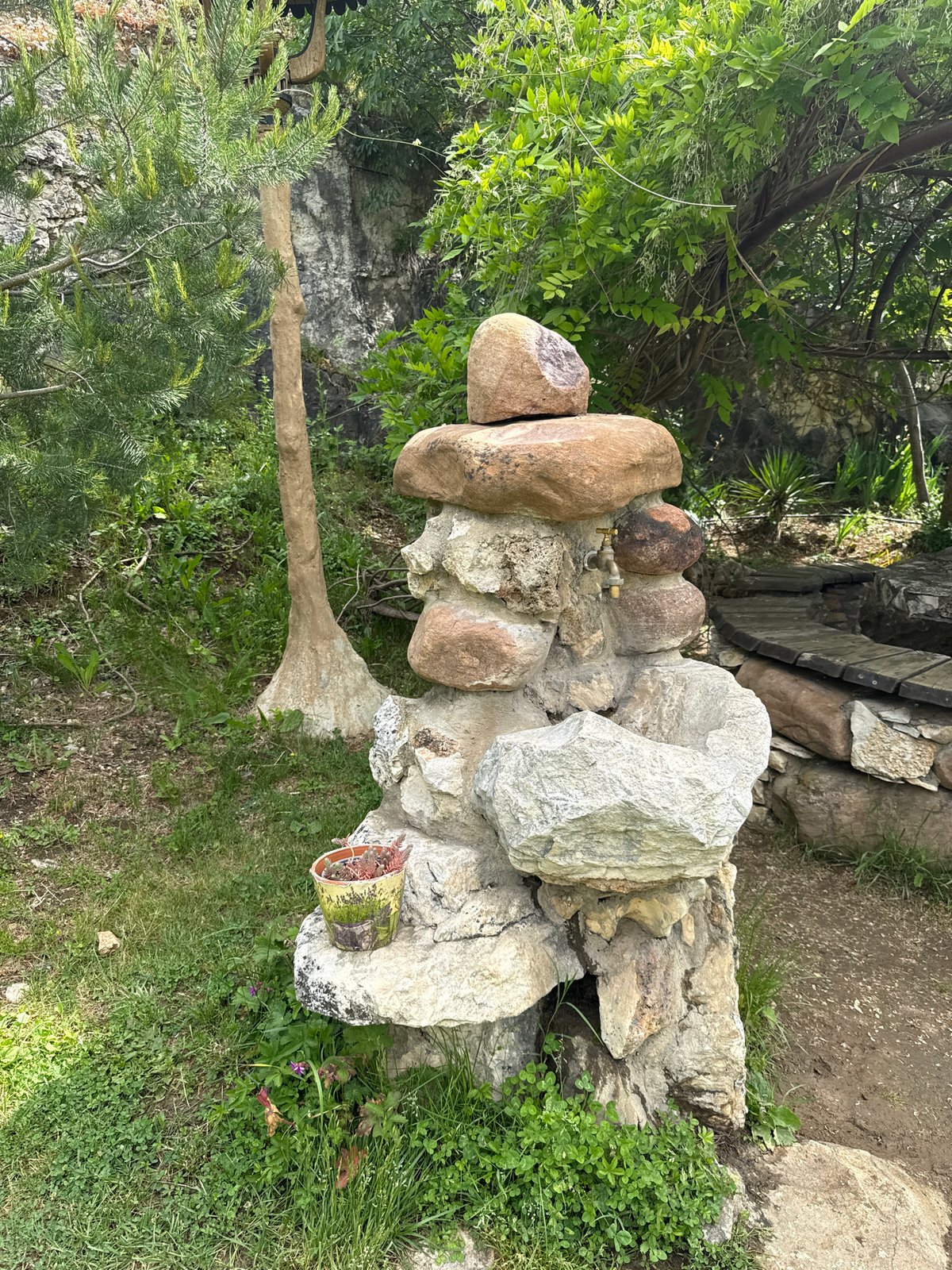 Tourist documents art installations on Bulgarian eco-trail