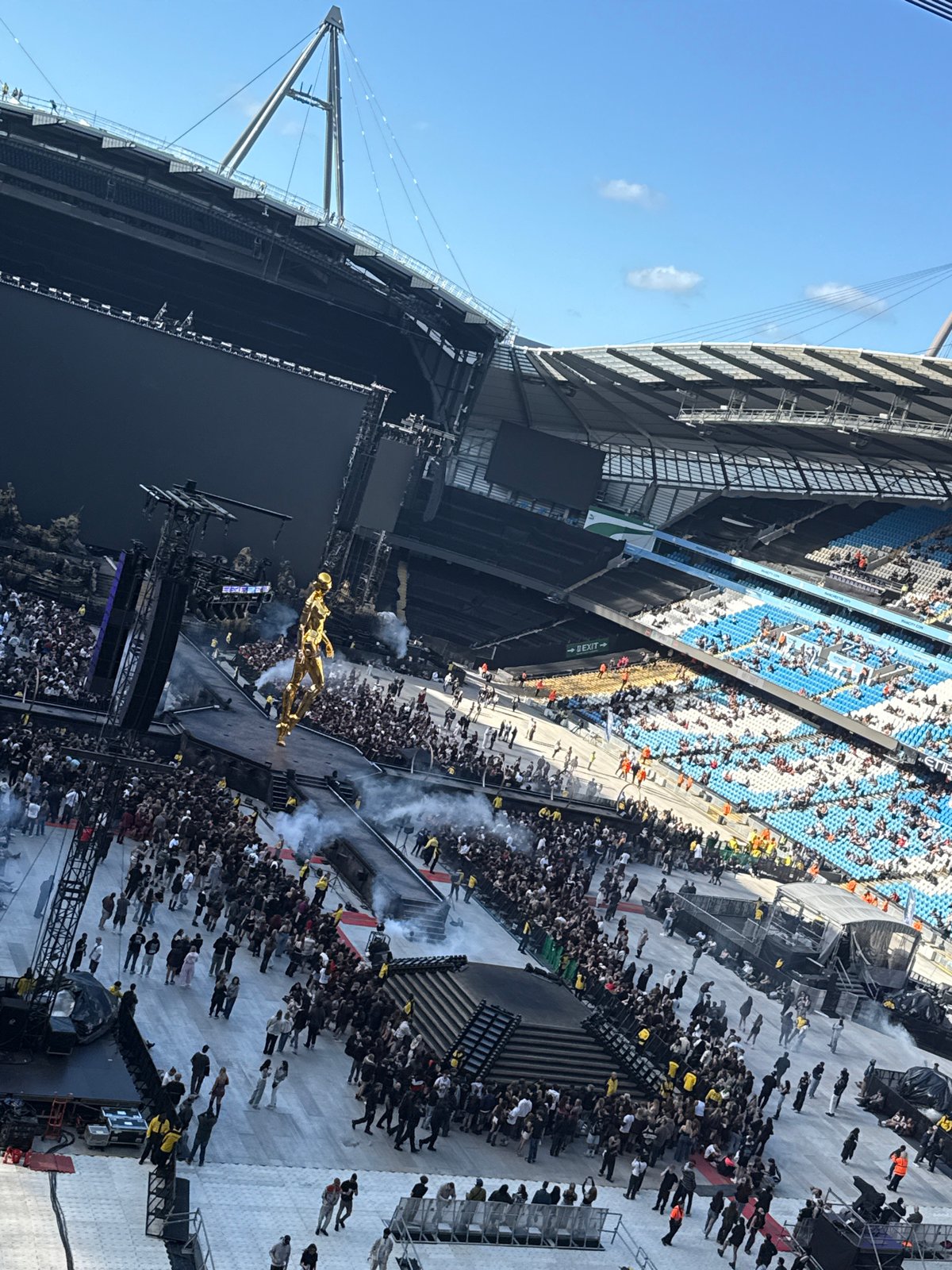 Concert draws large crowd to Manchester's Etihad Stadium