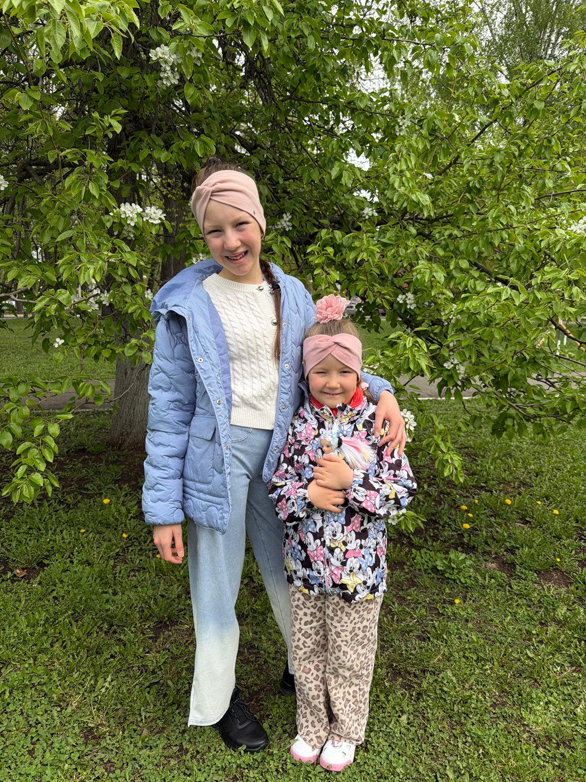 Morning scenes of everyday life captured across Izhevsk, Russia