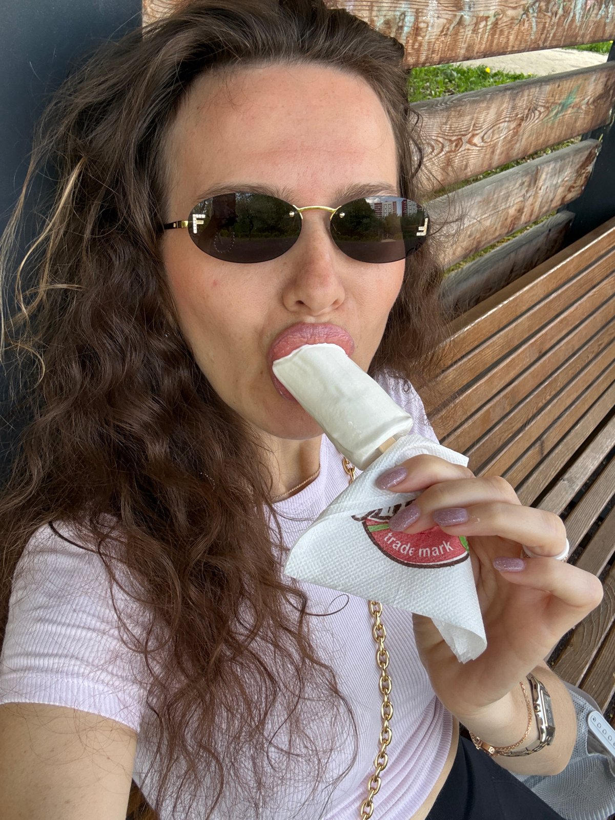 Morning ice cream moments captured at Moscow park