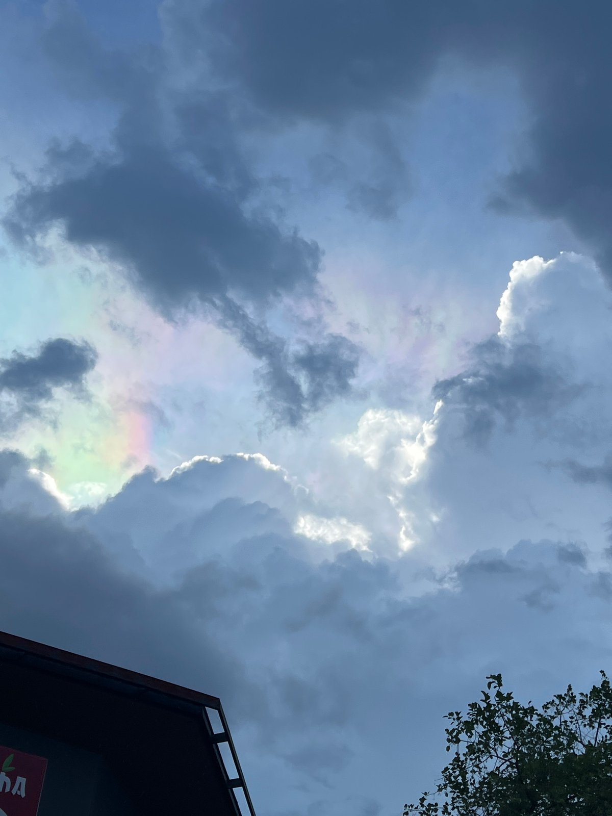 Rainbow clouds and electric charging observed in Thai village