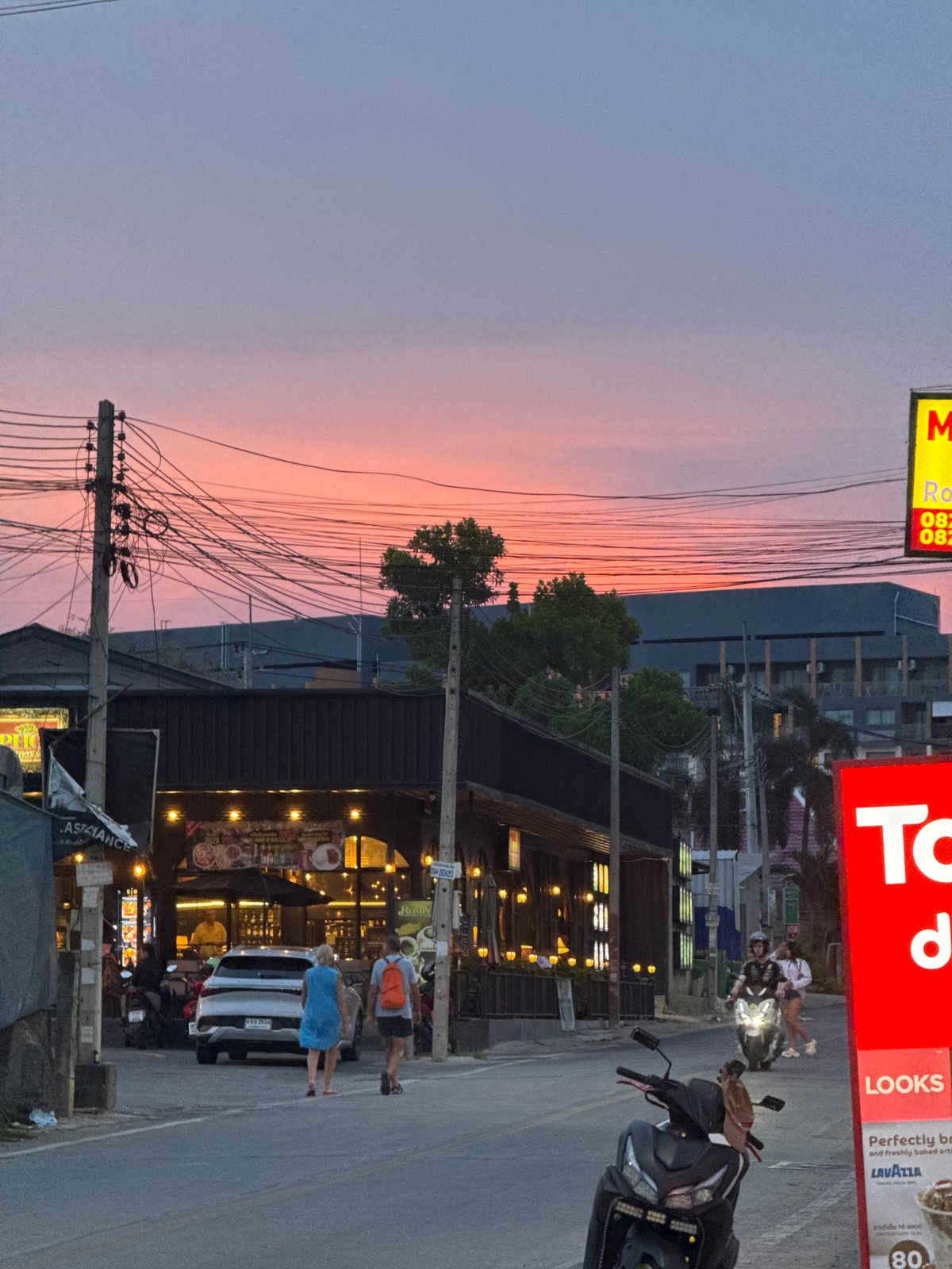 Dusk street scenes documented in Pattaya City, Thailand