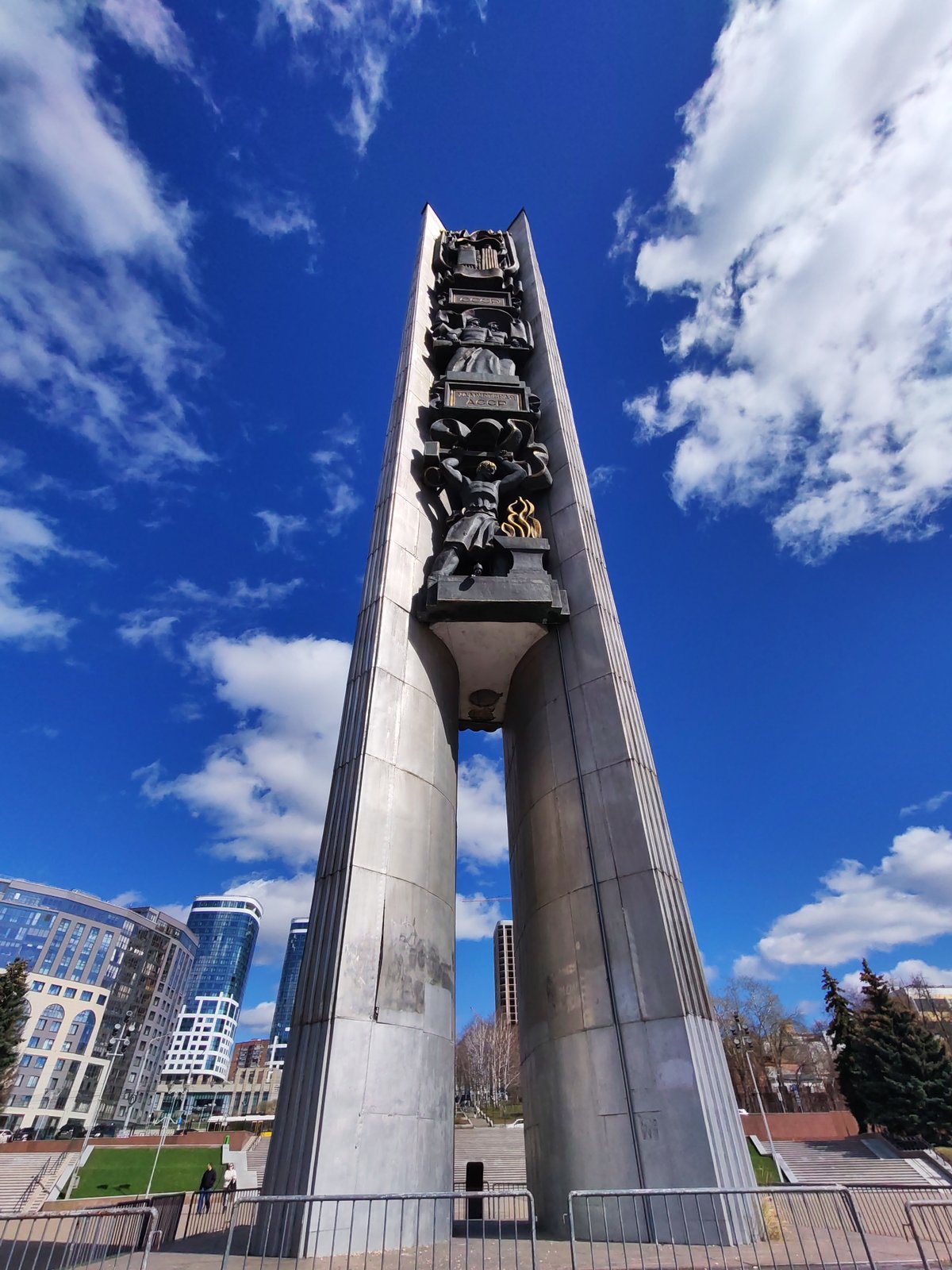 Witness documents sunny spring day across Izhevsk monuments and waterfront