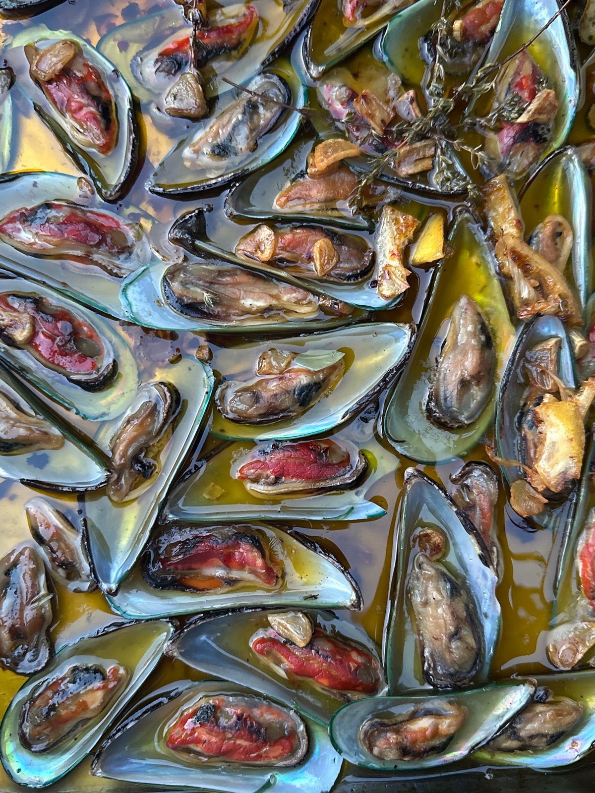 Cooked mussels in oil documented in Новоглаголево kitchen