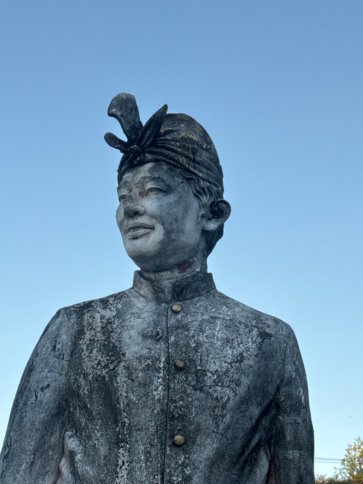 Morning at GWK: sculptures, stray dogs, and open Bali skies