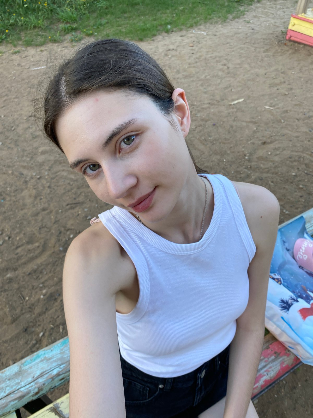 Woman takes selfies with dog at Votkinsk playground