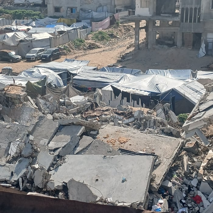 Gaza shows extensive destruction, tent camps amid rubble