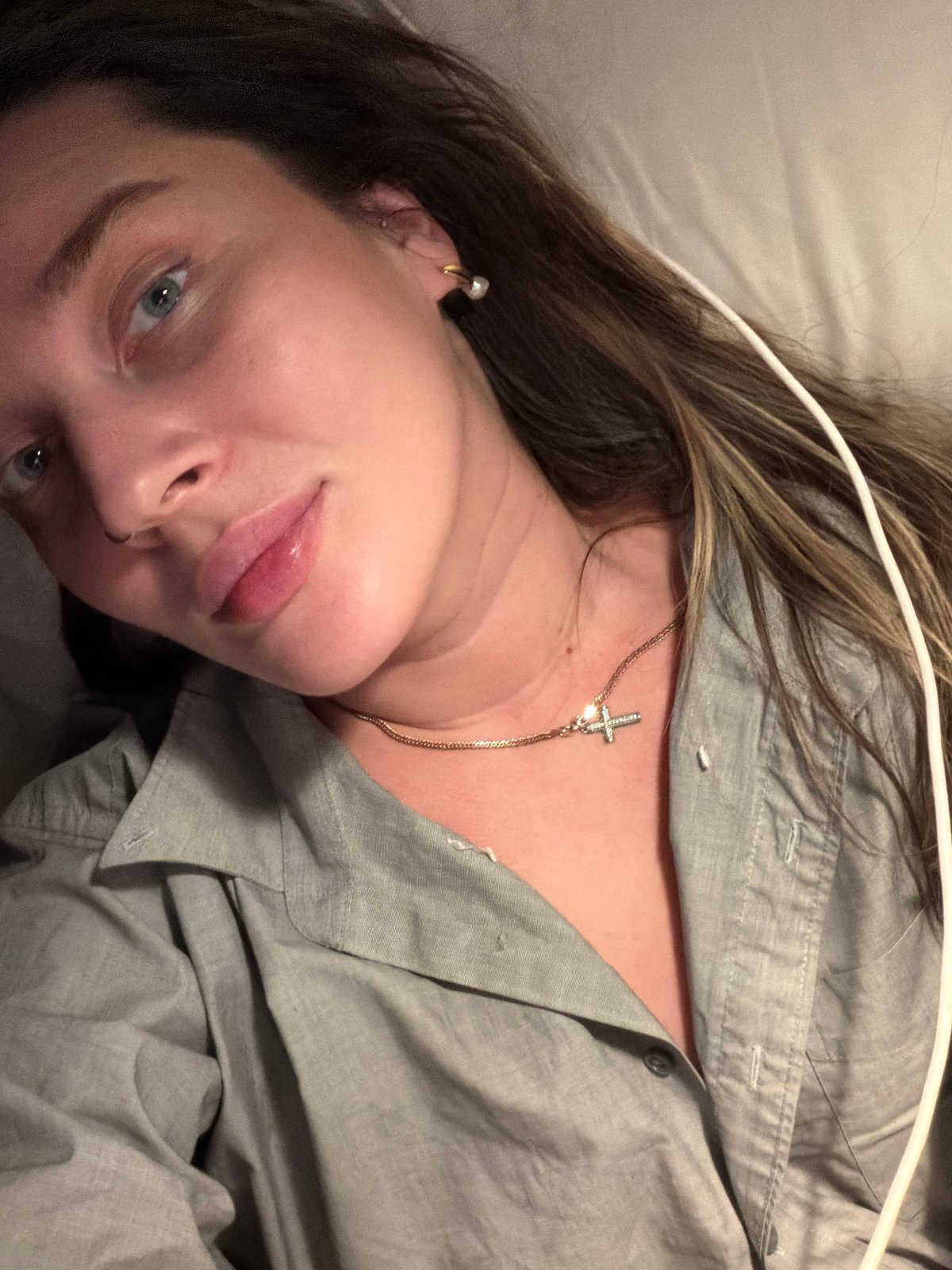 Person in grey shirt observed resting in Moscow