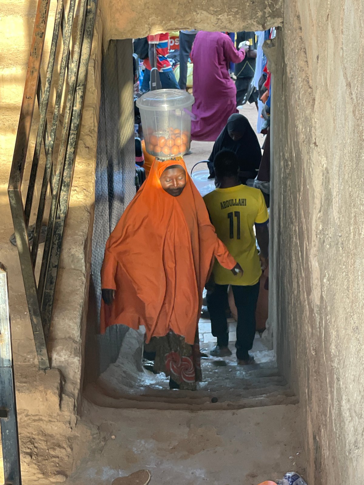 Daily market life documented in Bukuru, Nigeria