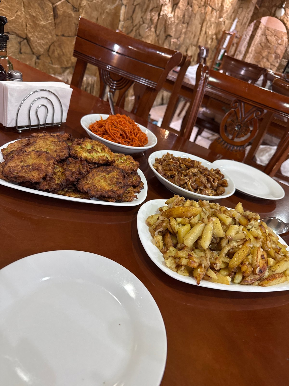 Evening dining at a lit outdoor terrace in Sredets, Bulgaria