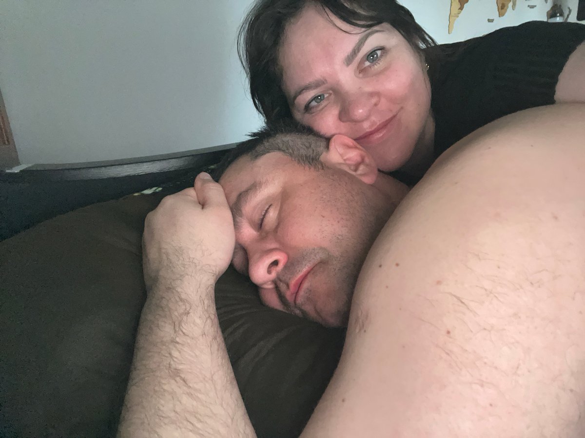 Family captures morning moments in Perm bedroom