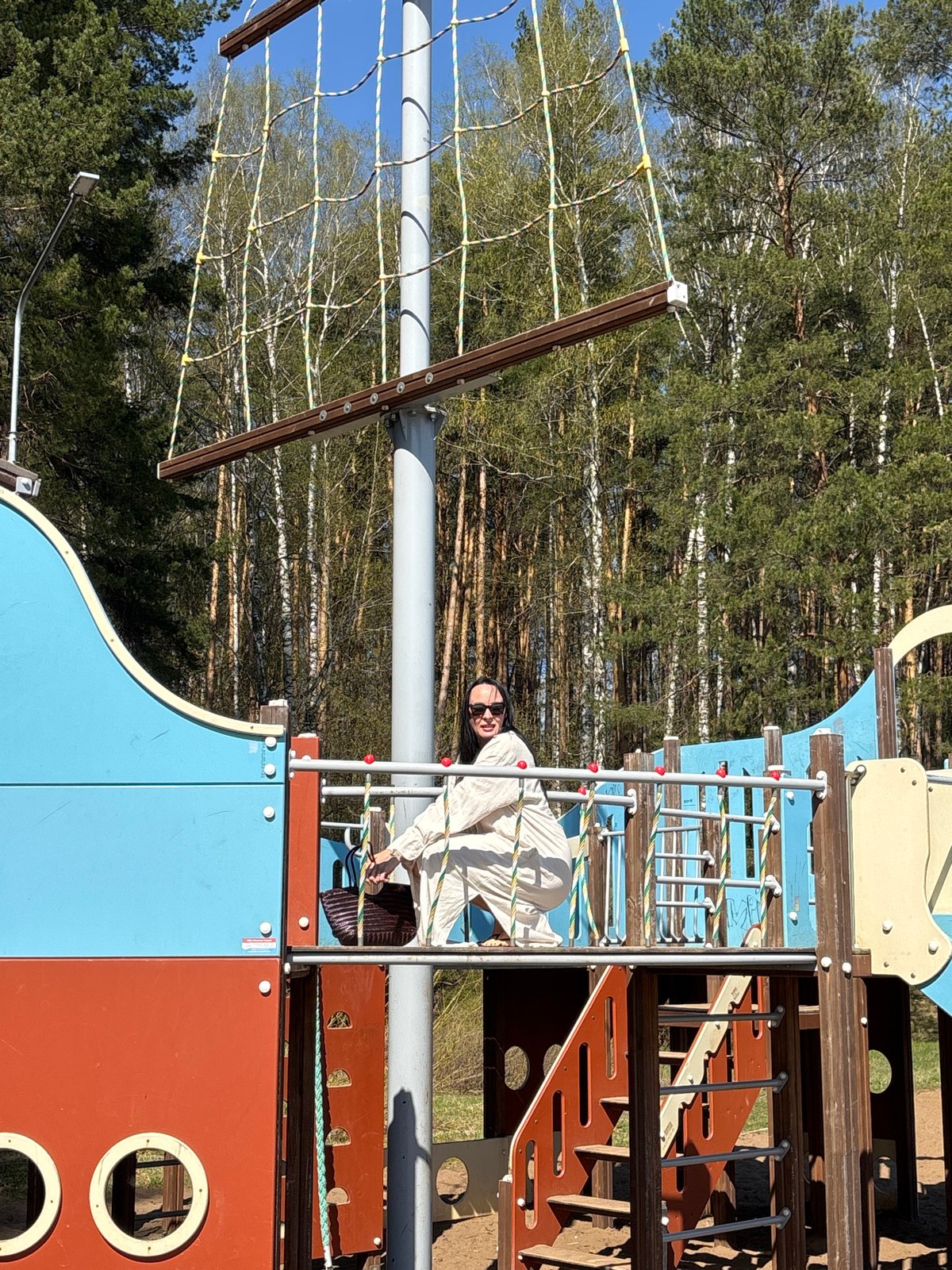 Early morning recreational activities documented in Chaikovsky, Russia