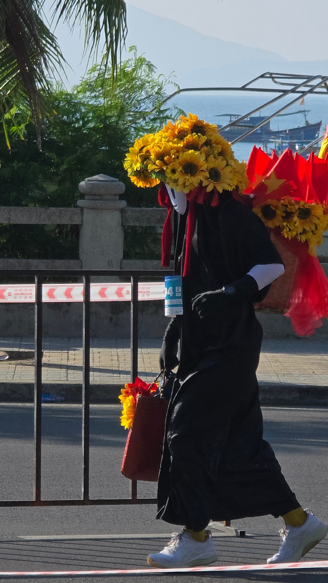 Running race held along Nha Trang coastal road