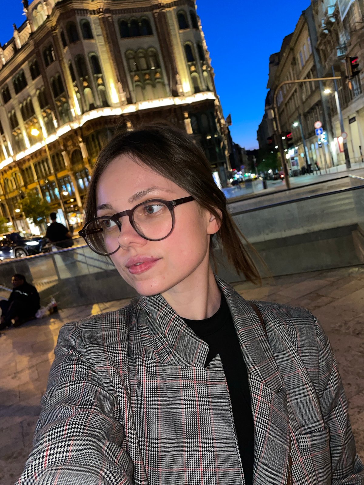 Budapest street scenes and architecture documented during April evening