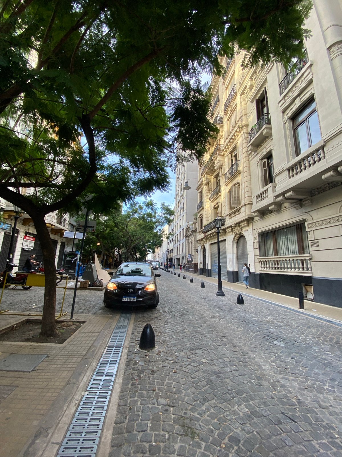 Evening street scenes captured in historic Buenos Aires neighborhood