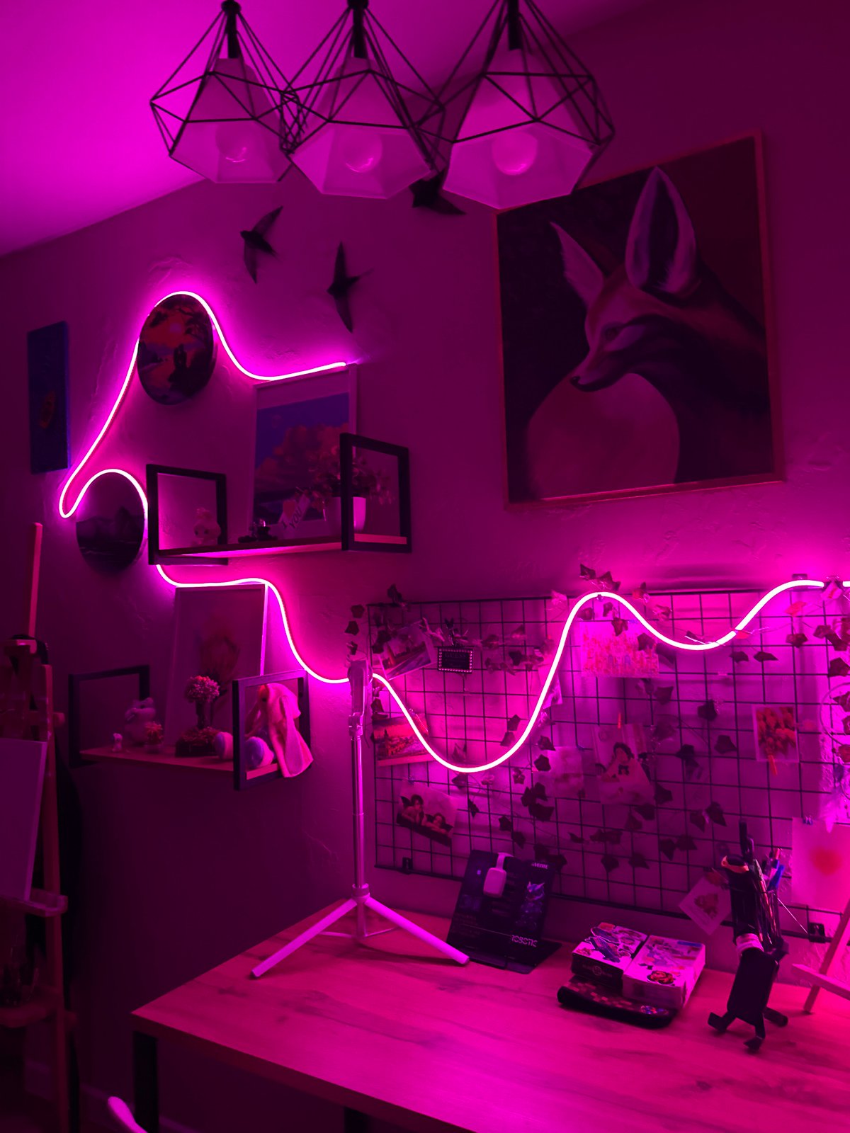 Evening gathering documented in decorated Rostov-on-Don interior