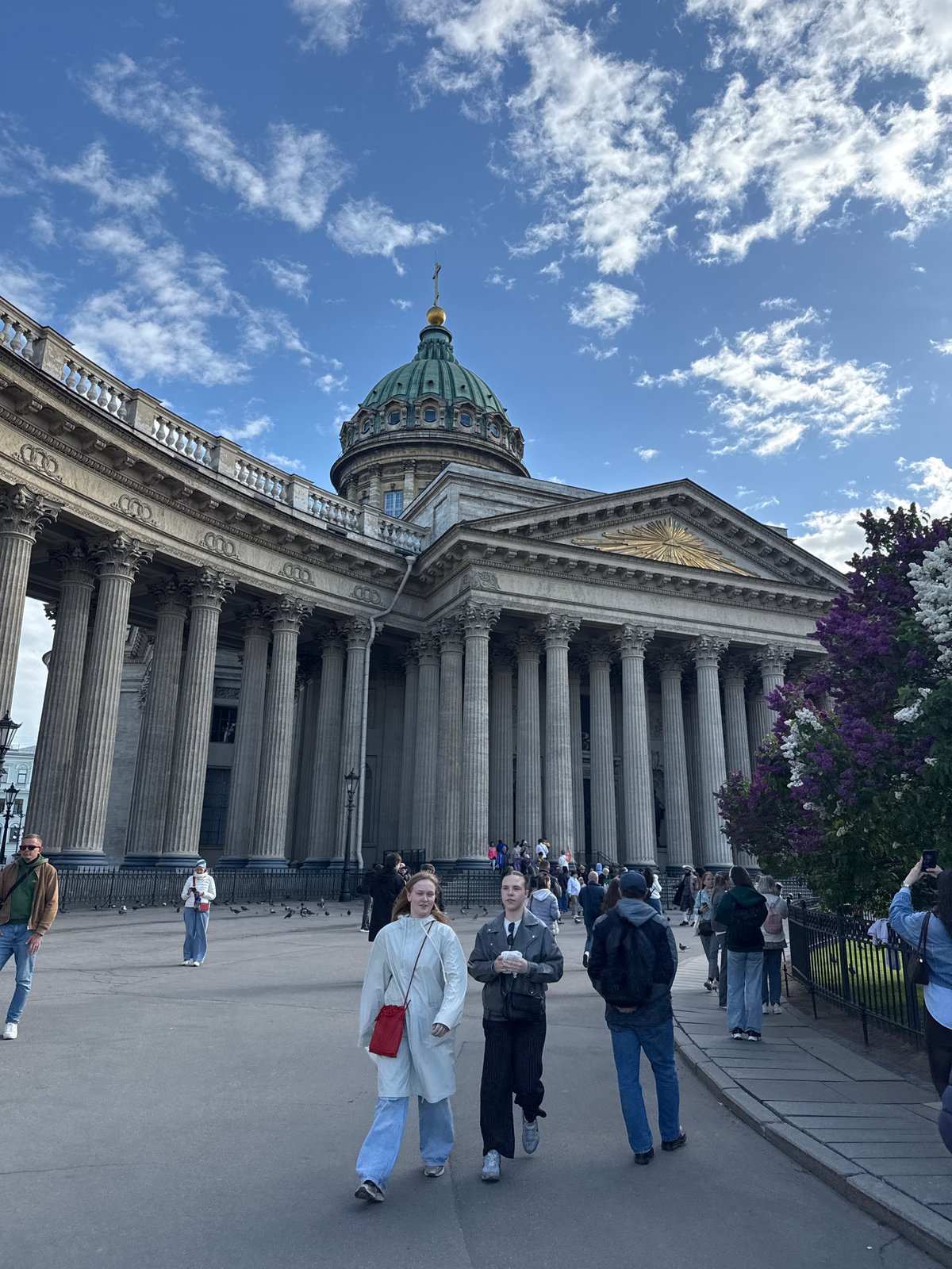 Spring afternoon photography session at Kazan Cathedral, Saint Petersburg