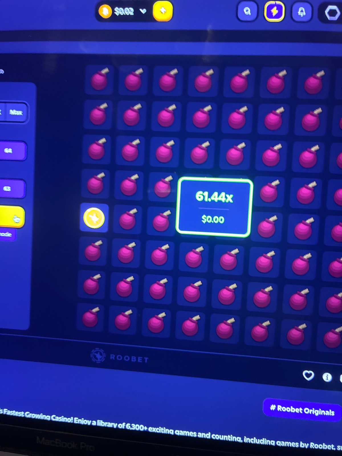 Online casino gaming session captured on laptop in Mexico