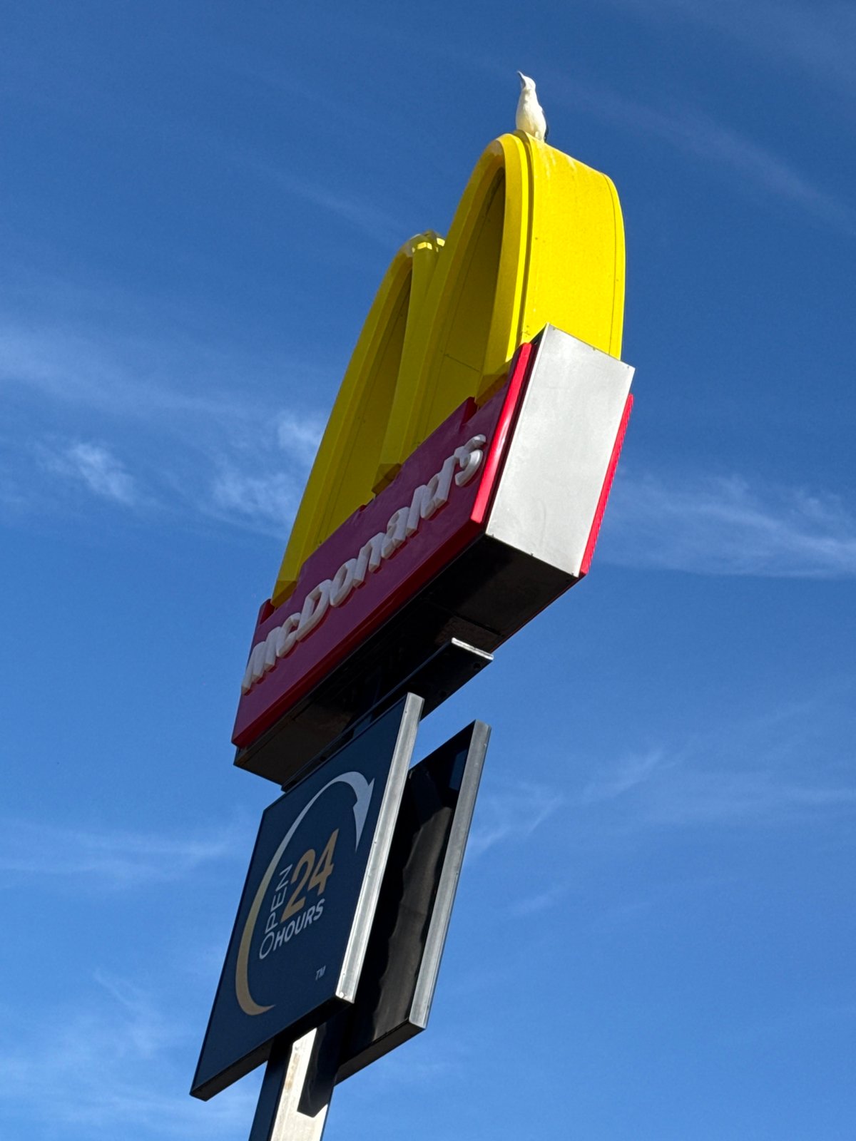 Casual drive through Great Yarmouth documented in everyday moments