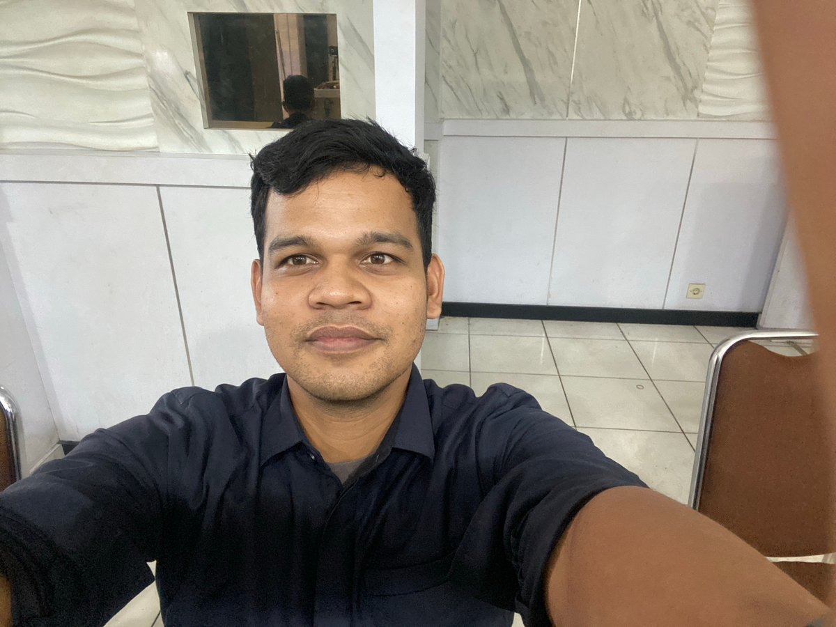 Exploring a public institution and its grounds in Banda Aceh