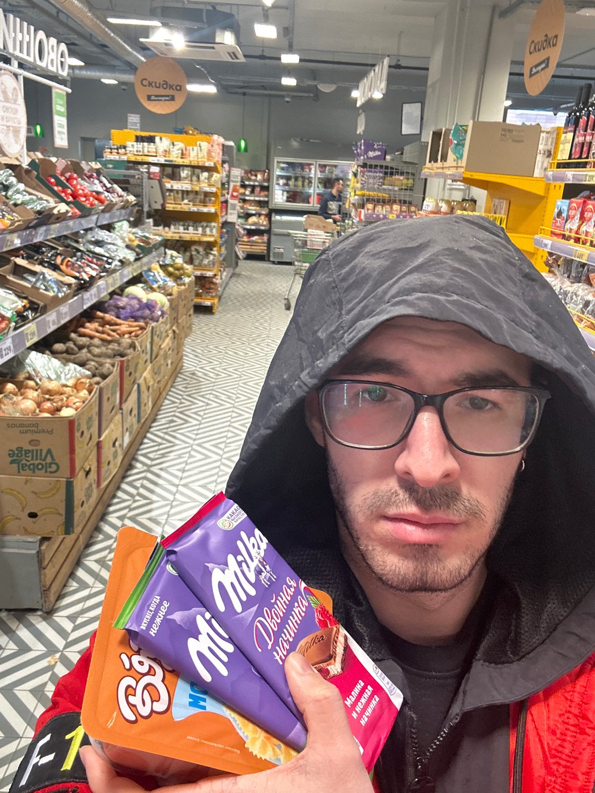 Chocolate shopping trip documented across Moscow suburbs