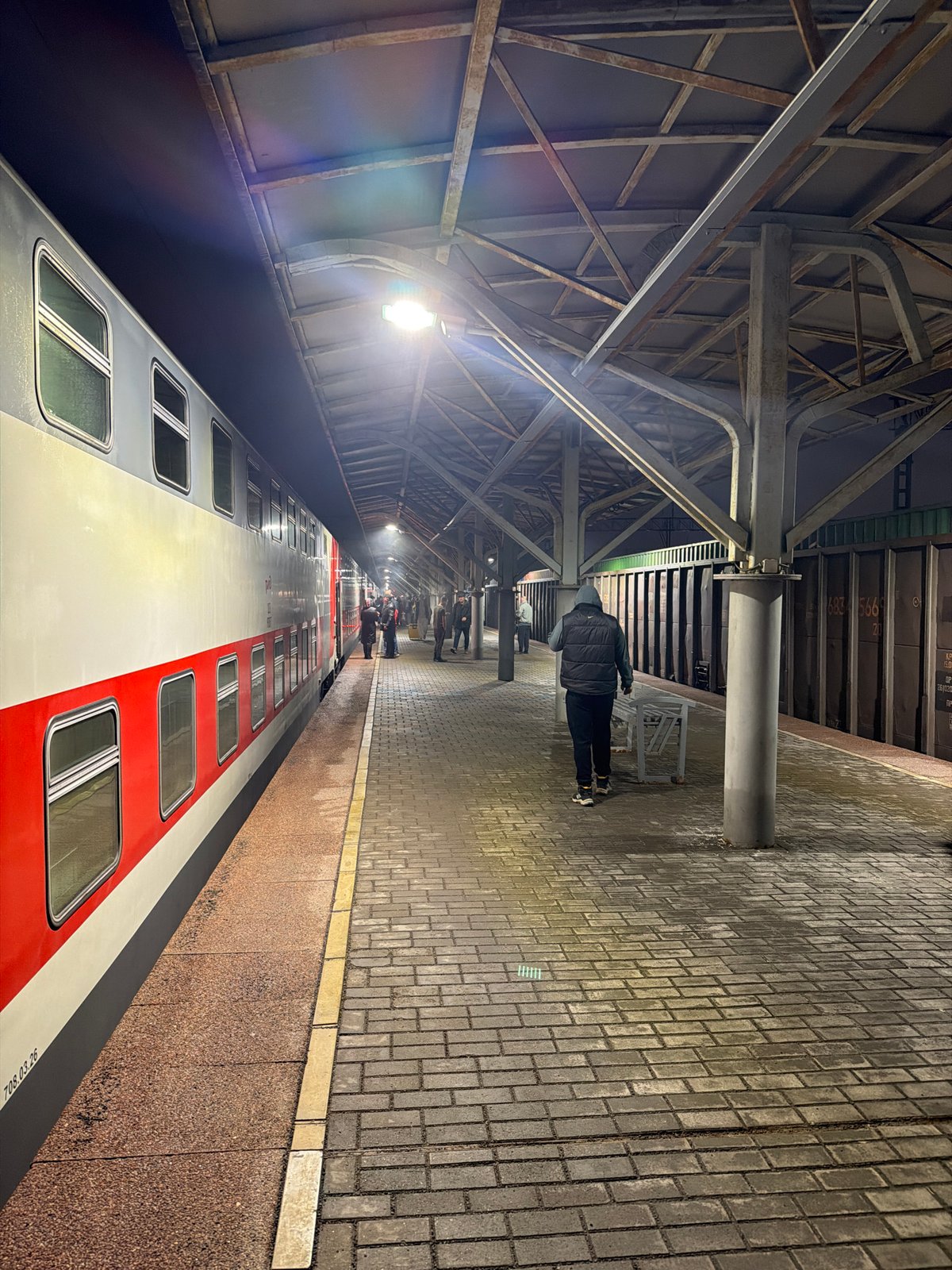 Evening commuter scene at Kazan train station