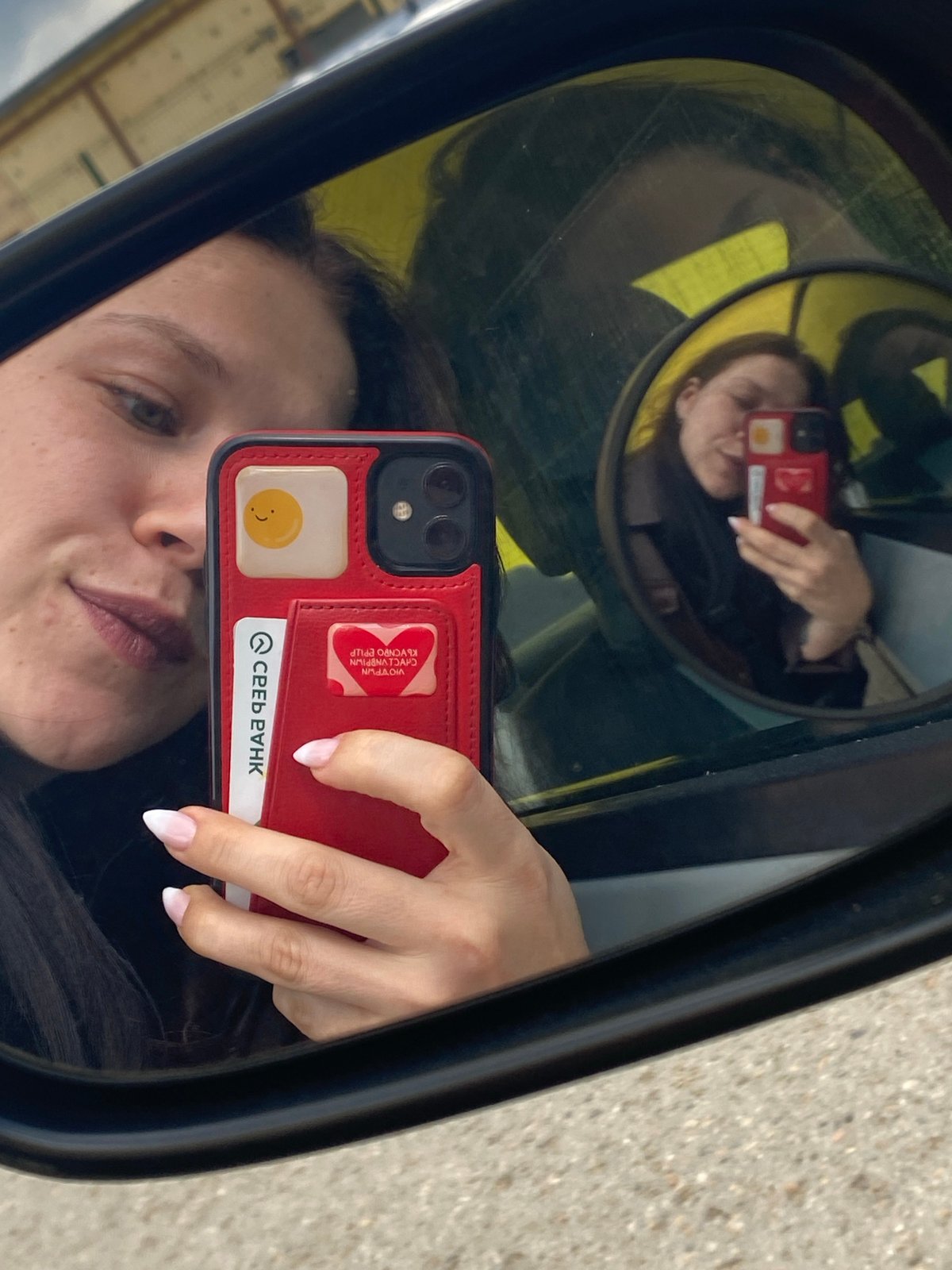 Person takes selfies and sky photos in Chaikovsky, Russia