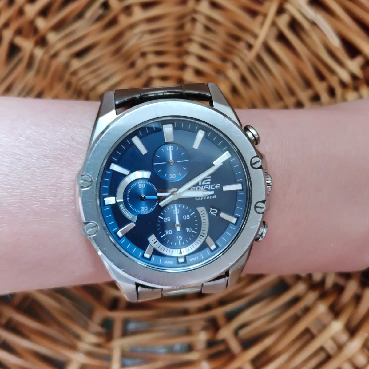 Casual watch meetup and park hangout in Chaikovsky, Russia
