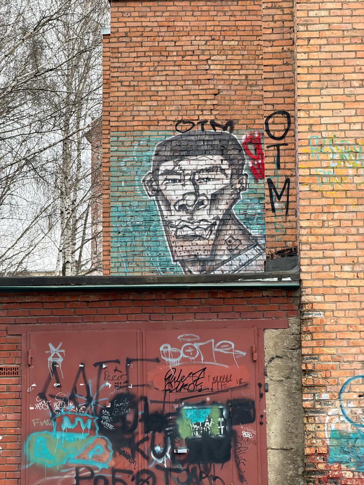 Everyday moments documented in Votkinsk, Russia morning hours