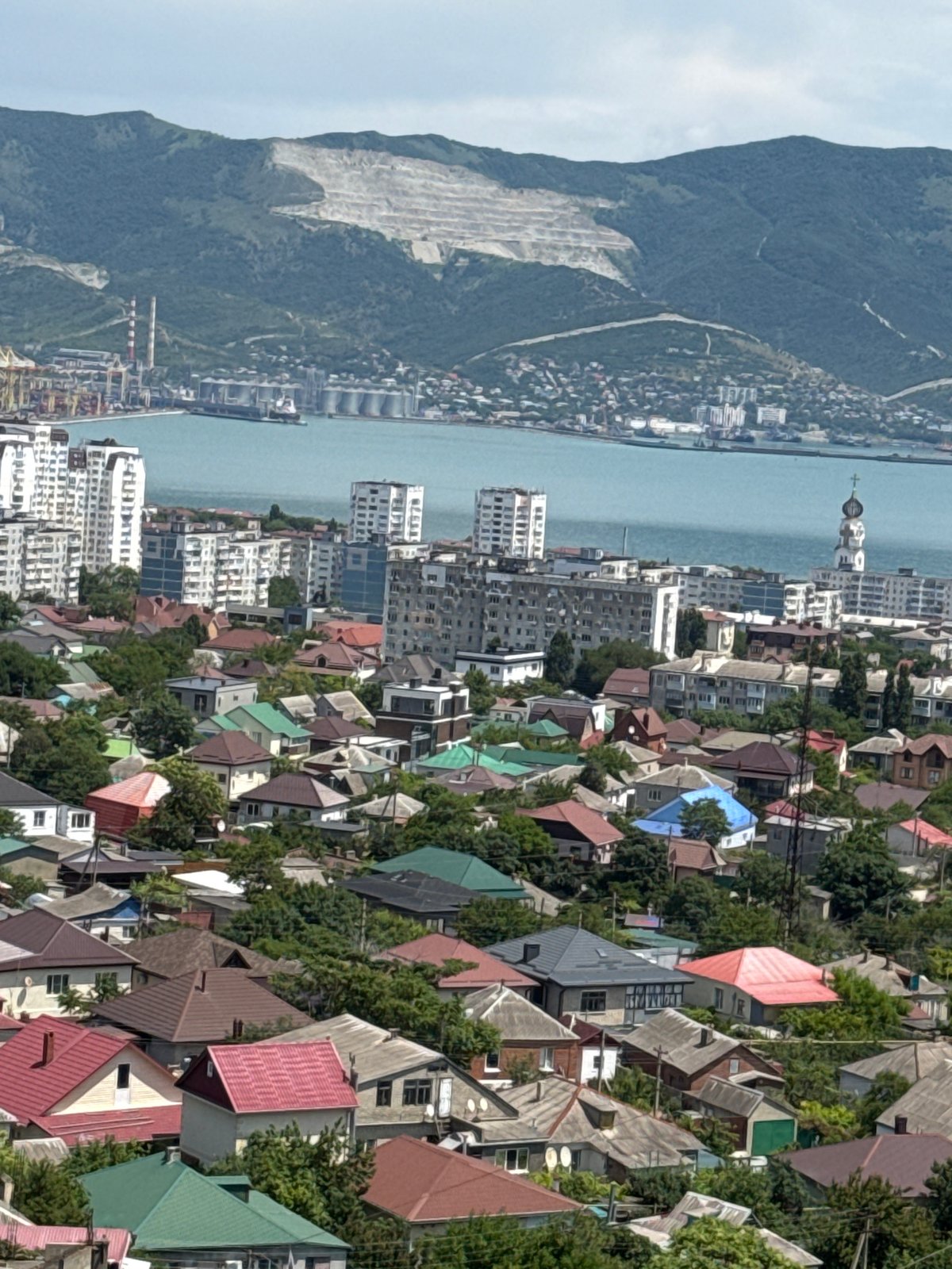 Morning views of Novorossiysk from above and within