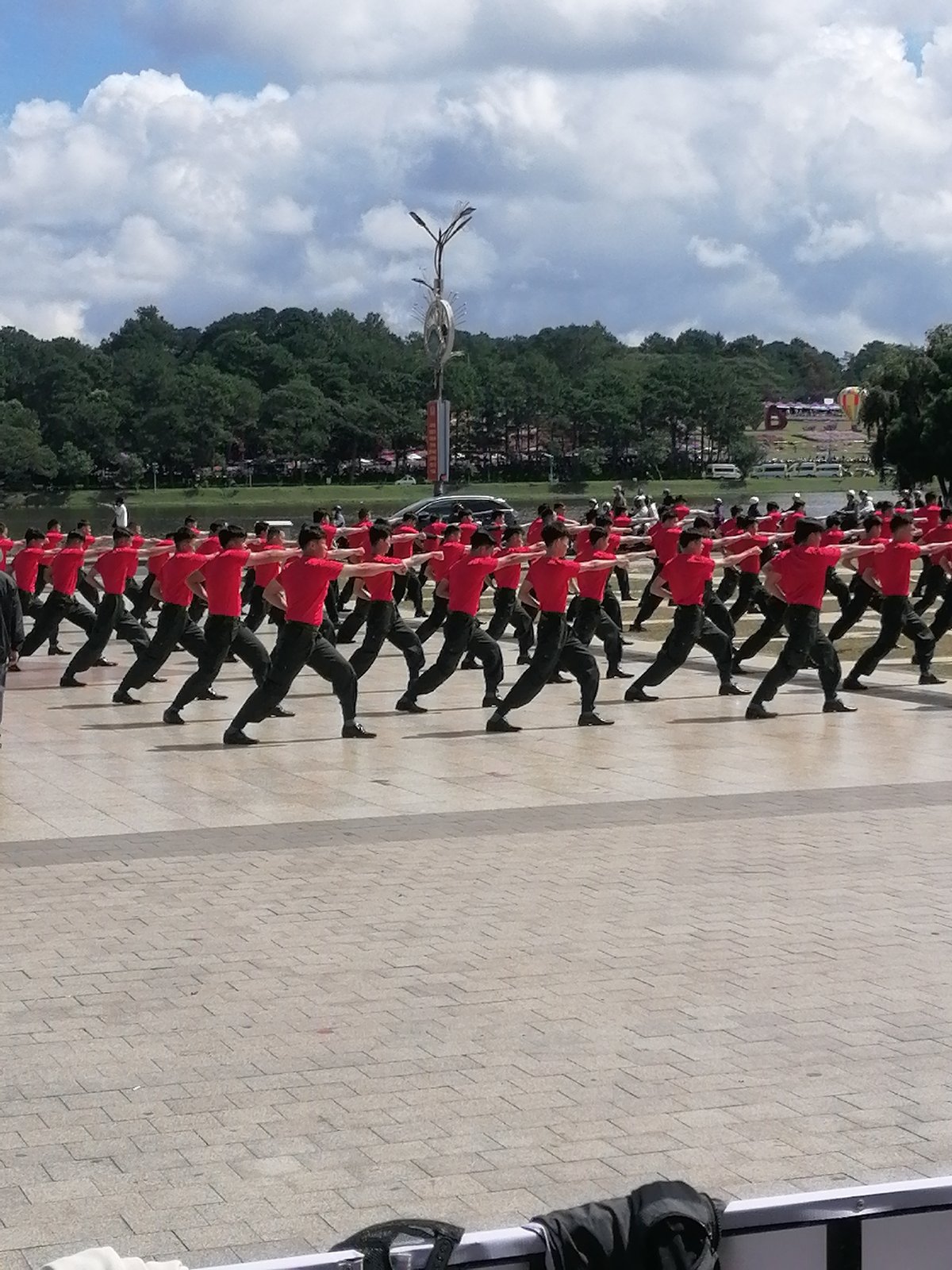 Synchronized performances at Xuan Huong Lake plaza event