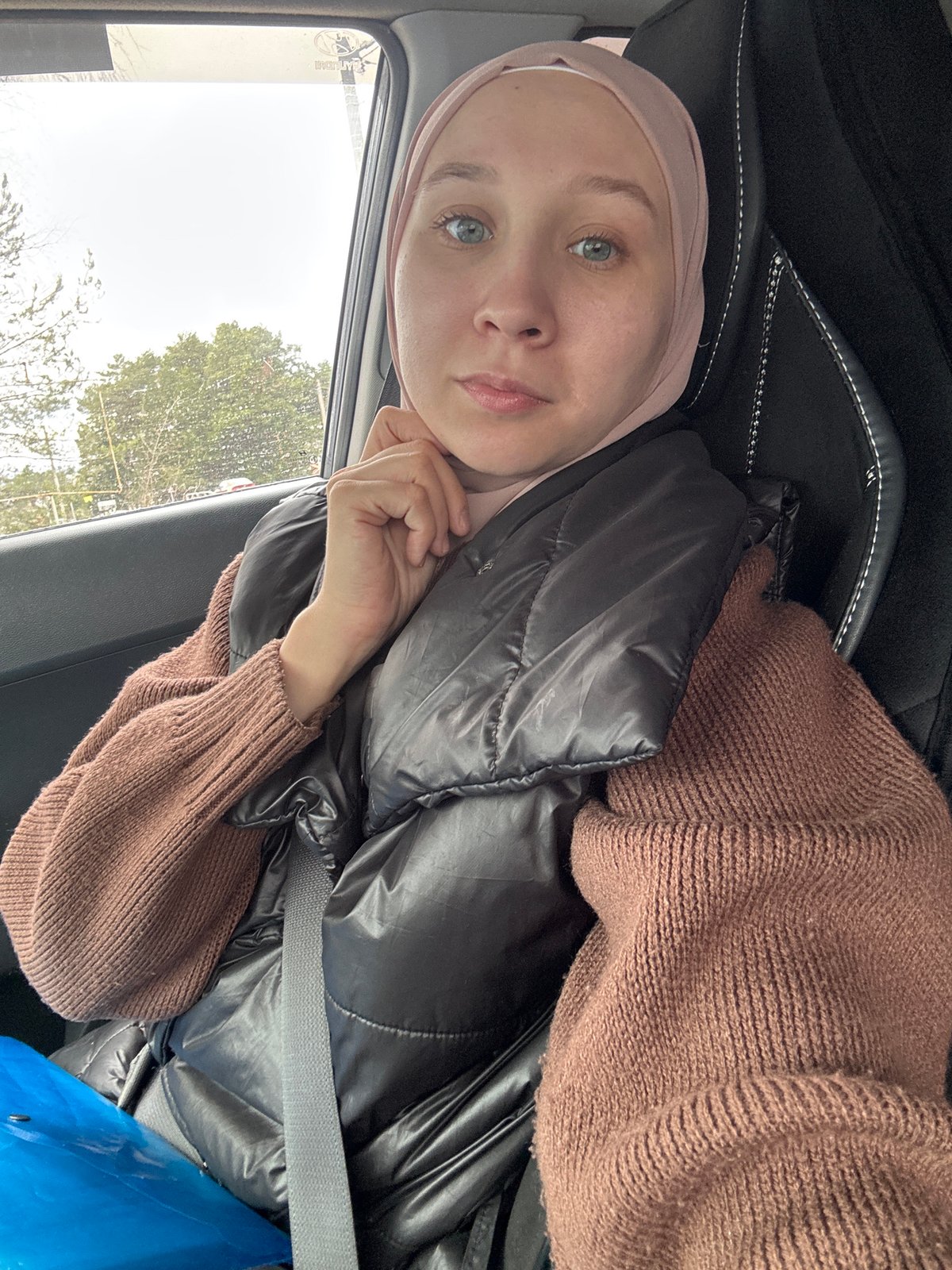 Woman documents car journey through mirrors in Chaikovsky, Russia