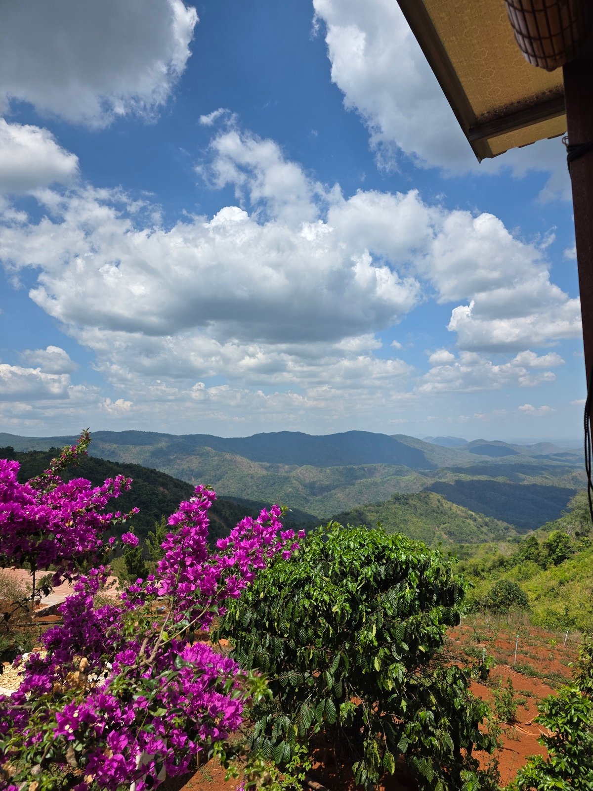 Morning mountain views captured from elevated balcony in Nao Sẻ