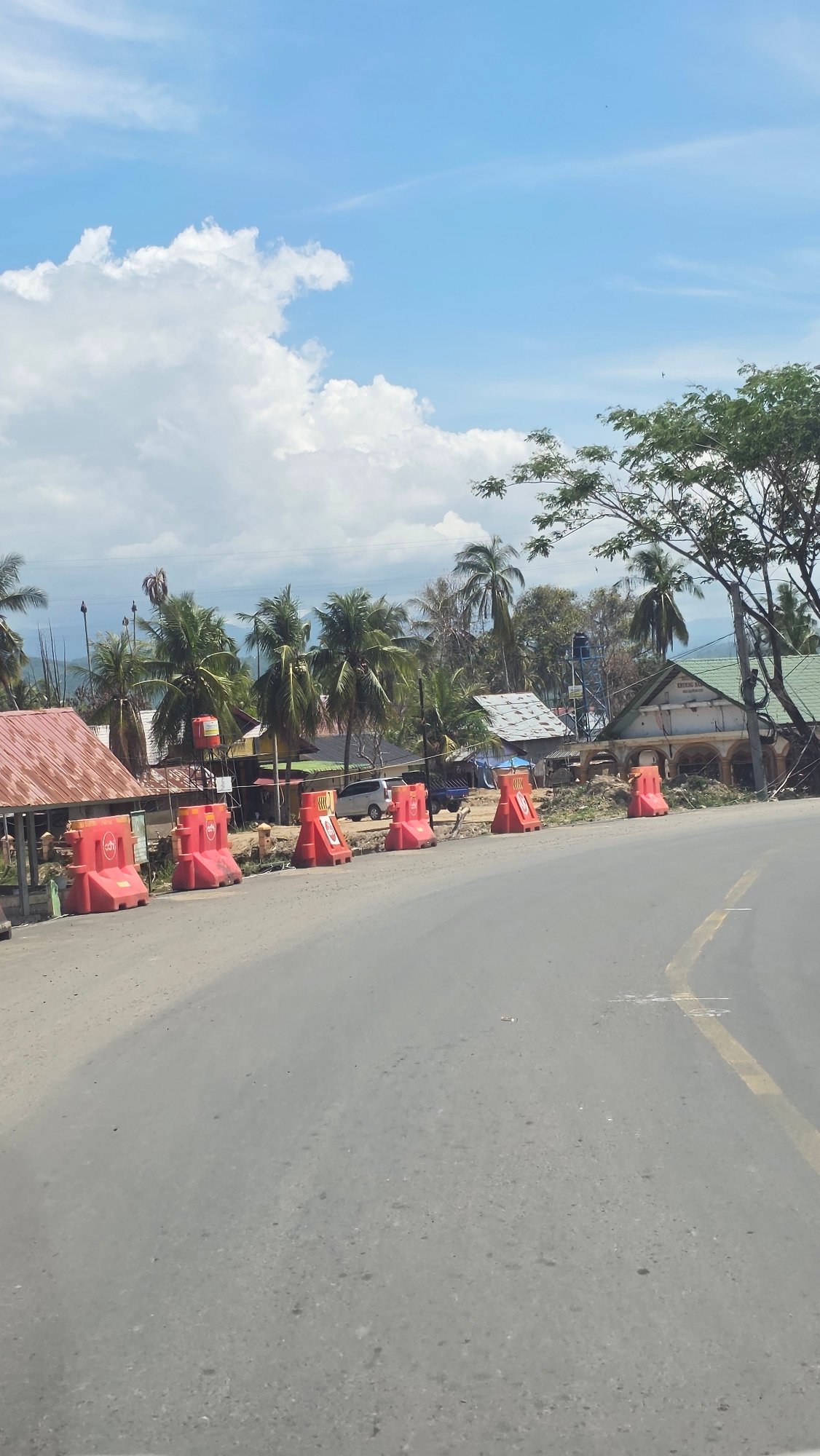 Environmental contrasts documented across two Indonesian villages
